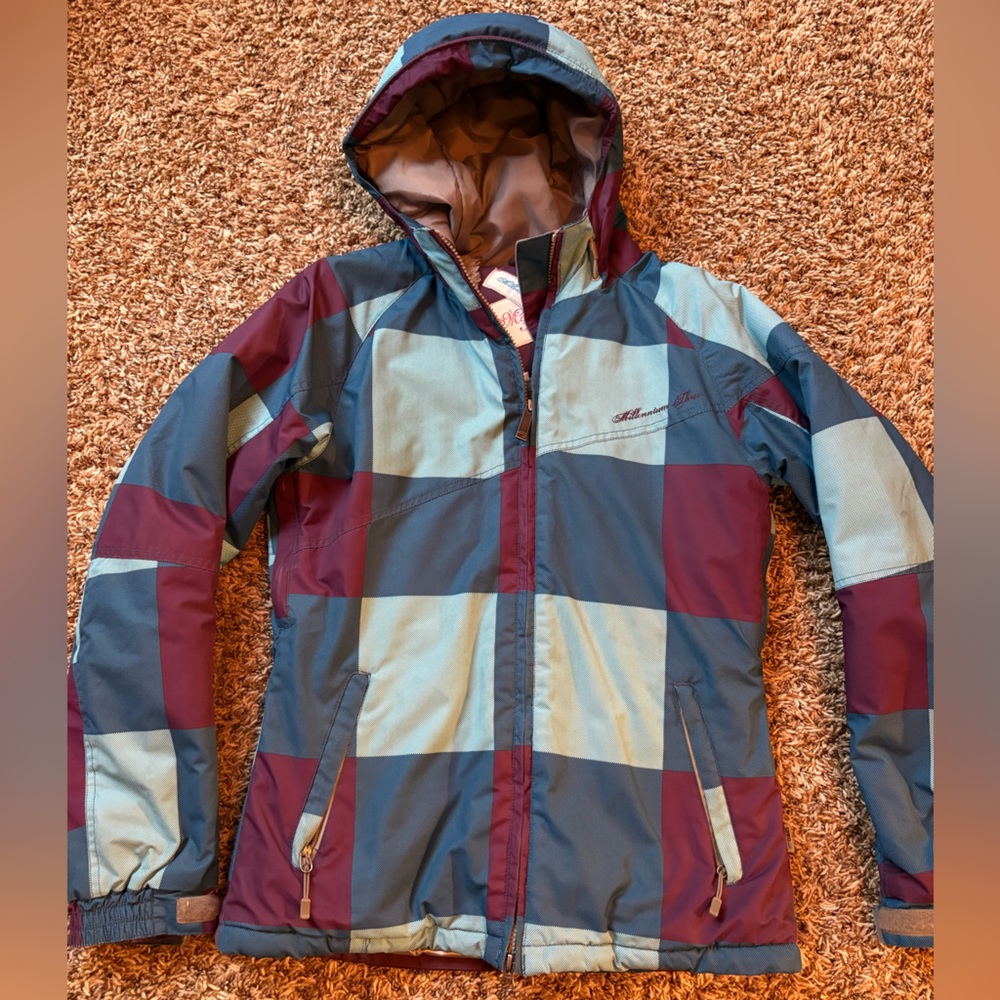 Millennium Three Women’s Ski/Snowboarding Jacket Small